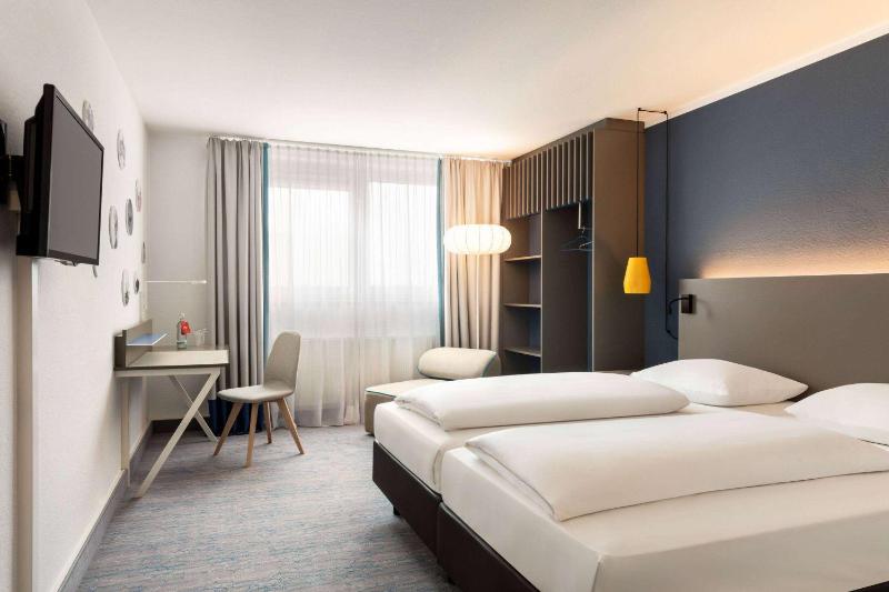 Comfort Accessible Room image 1
