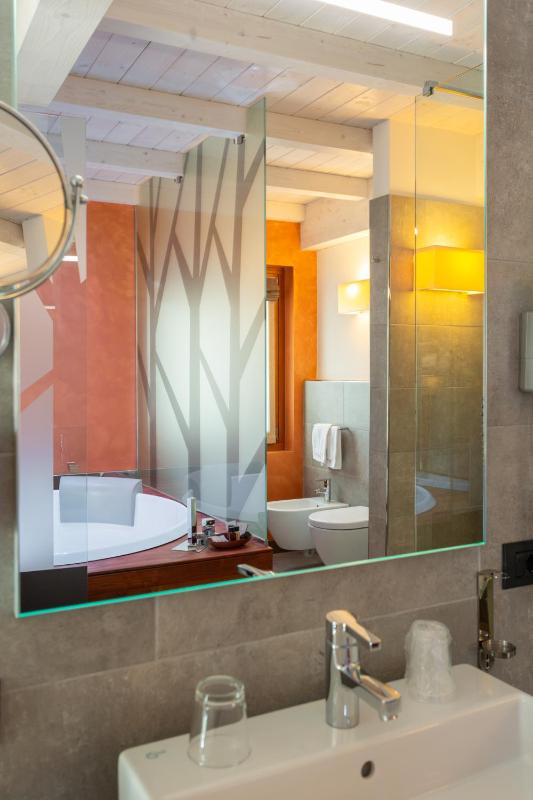 Executive Suite image 4