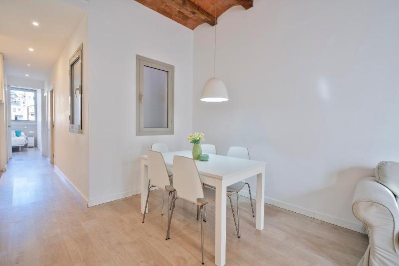 BcnStop Sant Pau Suites - image 5