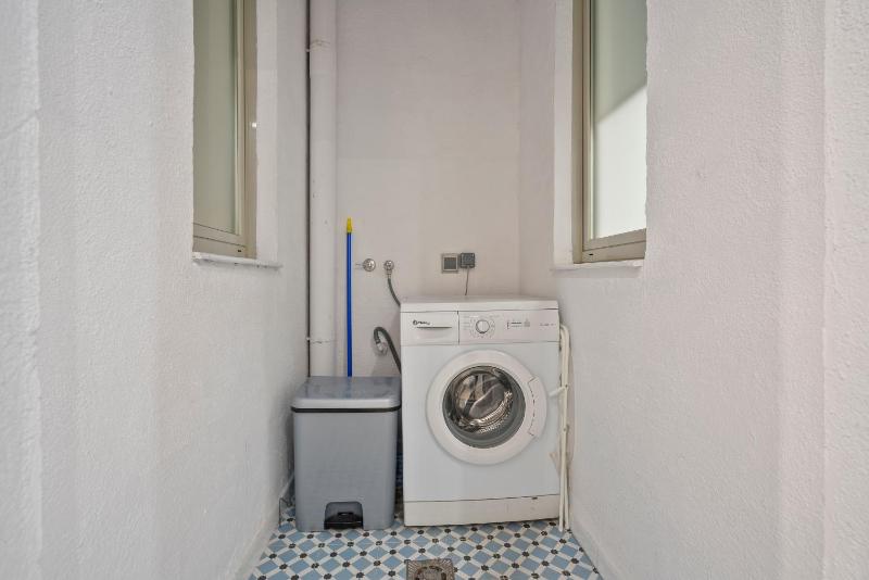 BcnStop Sant Pau Suites - image 12