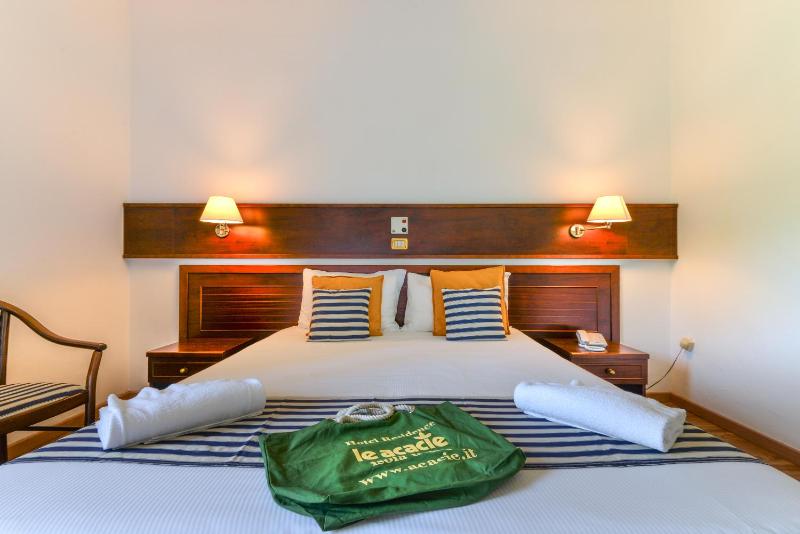Classic Double or Twin Room image 1