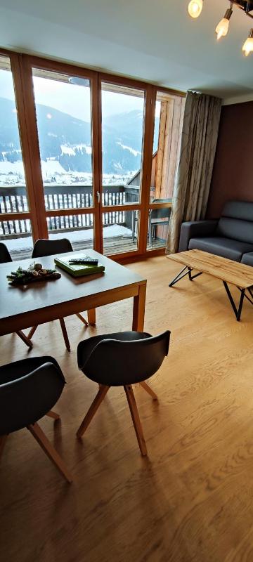 One-Bedroom Apartment with Balcony image 4