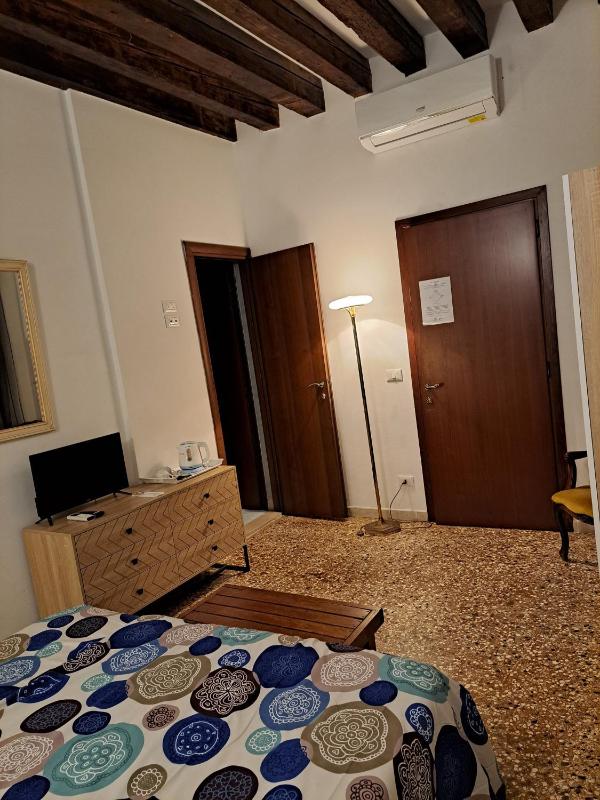 Double or Twin Room - Annex image 3