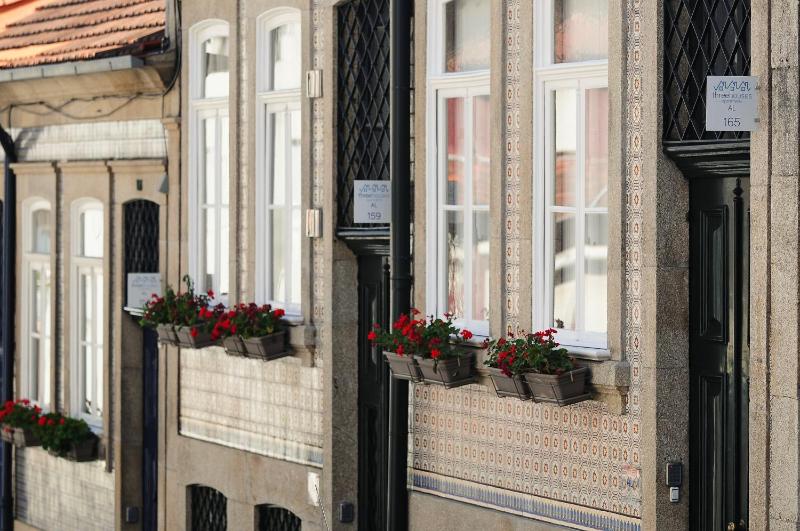 Three Houses & Bedrooms - image 11