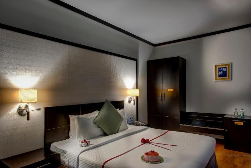 Executive Room image 3