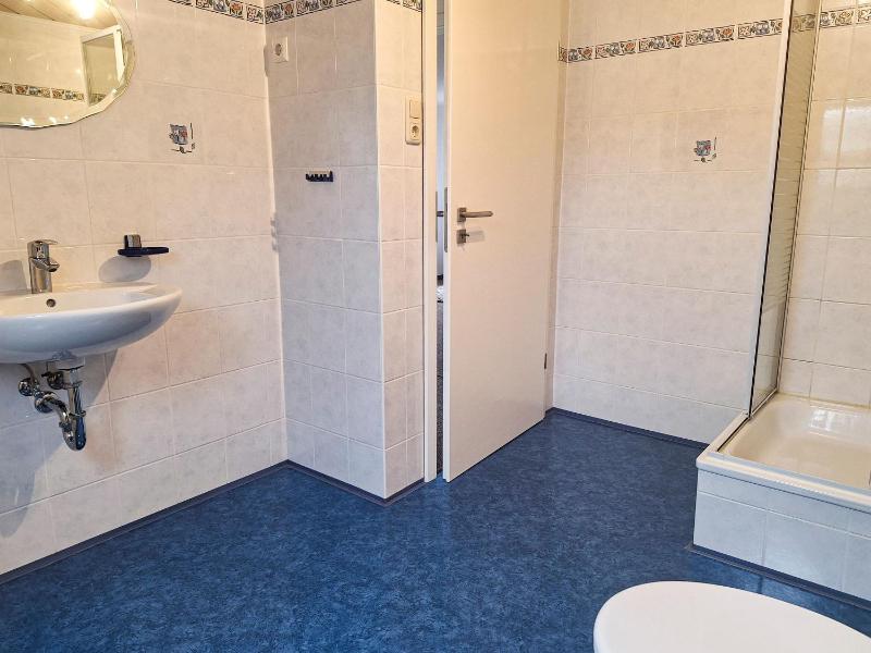 Three-Bedroom House image 4