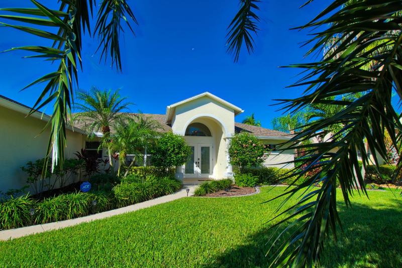 VILLA FOUR PALMS - 3 BEDS - 2 BATHS - 6 GUESTS - GULF ACCESS & POOL - INCL.10% OFF BOAT RENTAL - image 20