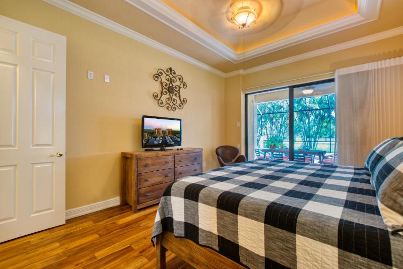 VILLA MIRACLE - 4 BEDS - 2 BATHS - 8 GUESTS - POOL/SPA - INCL. 10% OFF BOAT RENTAL - image 23