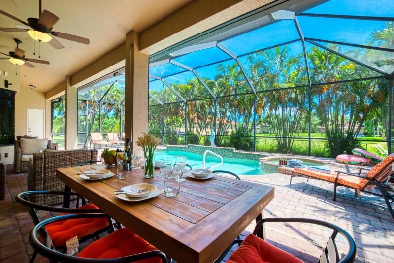 VILLA MIRACLE - 4 BEDS - 2 BATHS - 8 GUESTS - POOL/SPA - INCL. 10% OFF BOAT RENTAL - image 13