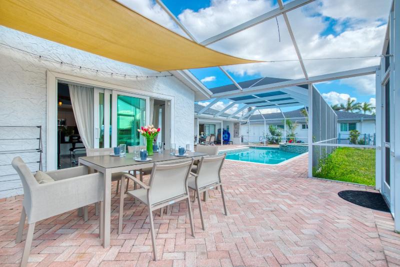 VILLA MIKADO - 3 BEDS - 3 BATHS - 6 GUESTS - GULF ACCESS & POOL/SPA - BOAT - image 12