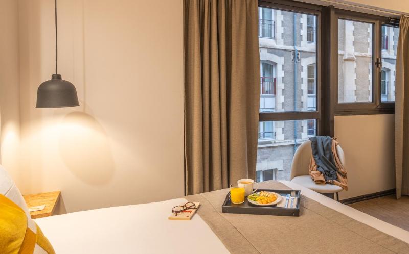 Superior Double Room image 3