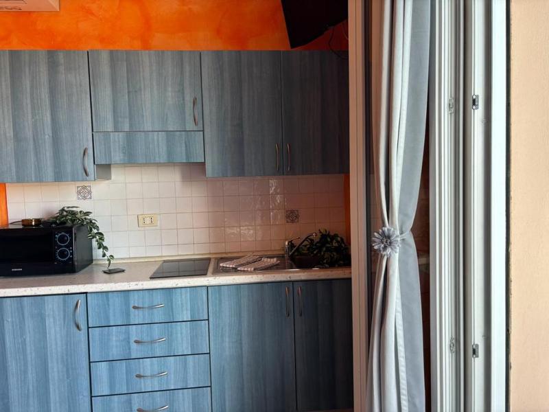 Studio with Sea View image 3