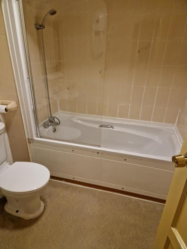 Standard Triple Room image 2