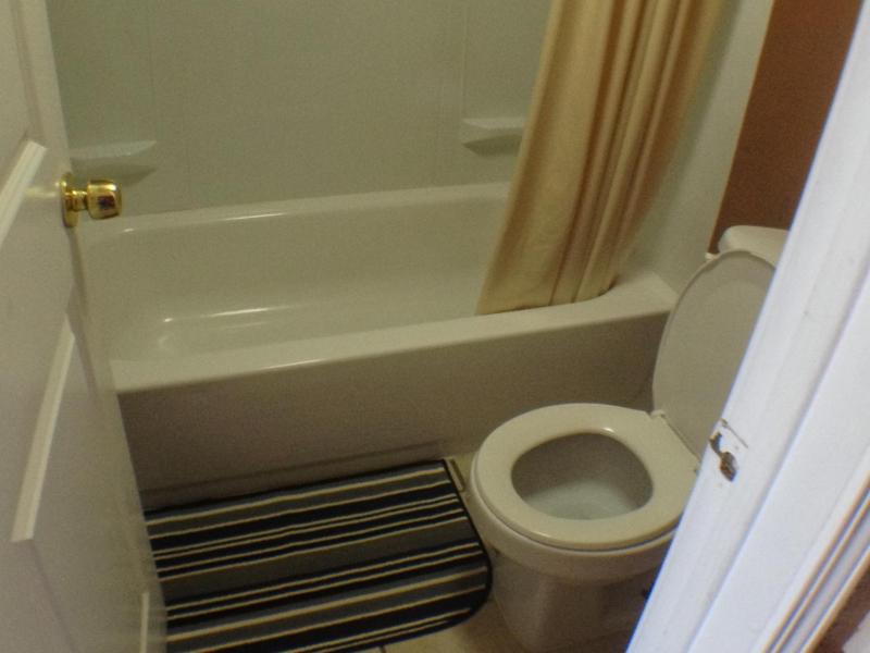 Deluxe Room - Non-Smoking image 4