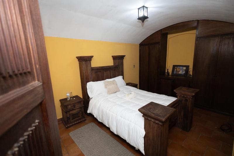 Double Room with Mountain View image 2