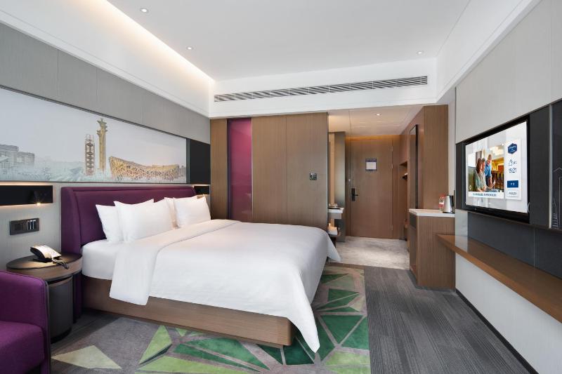 Hampton by Hilton Beijing South Railway Station - image 3