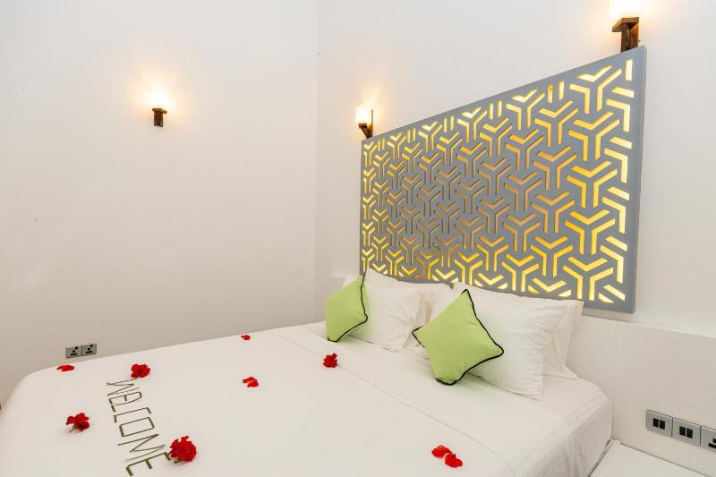 The Dahlia Residence - image 39