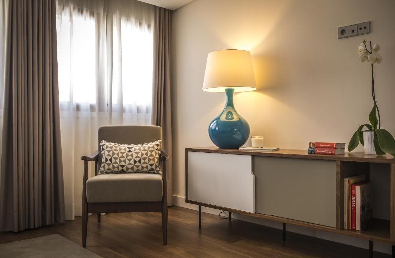 Double or Twin Room image 4