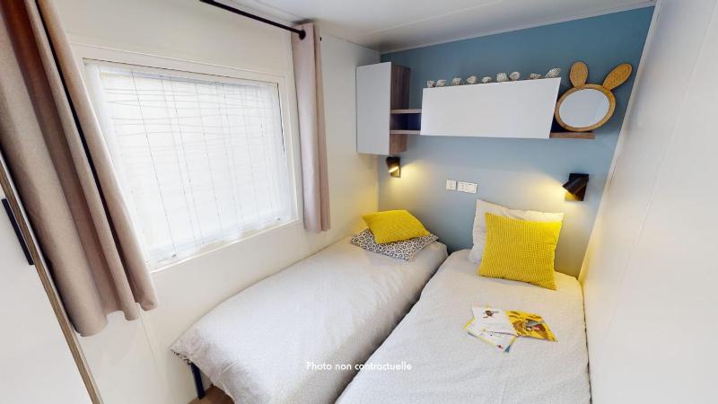 Three-Bedroom Mobile Home 8 persons 