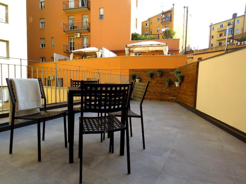 Apartment with Terrace image 4
