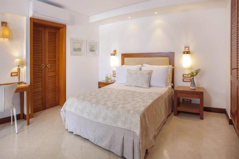 Classic Bungalow Sea View image 1
