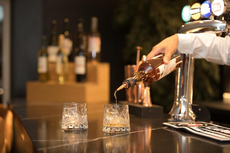 Park Inn by Radisson Bournemouth - image 23