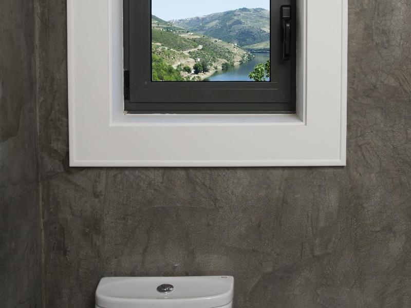 Double Room with Private Bathroom image 3