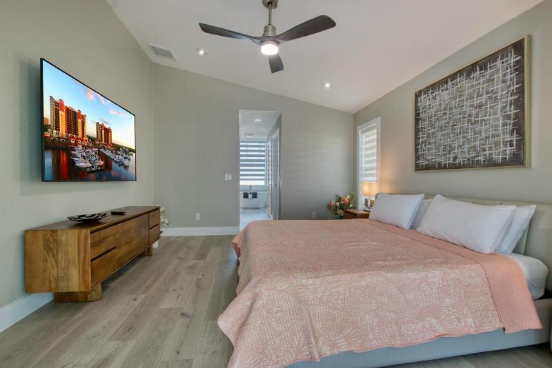 VILLA VANITY - 3 BEDS - 3 BATHS - 6 GUESTS - GULF ACCESS & POOL/SPA - INCL.10% OFF BOAT RENTAL - image 20
