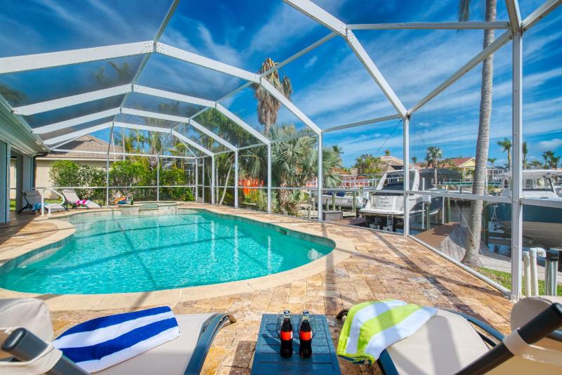 VILLA VANITY - 3 BEDS - 3 BATHS - 6 GUESTS - GULF ACCESS & POOL/SPA - INCL.10% OFF BOAT RENTAL - image 40