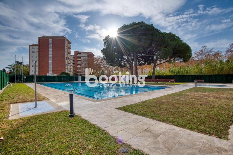 Vall de ribes Apartament per 4 persones amb piscina comunitària a prop de Port d'Aro - image 12