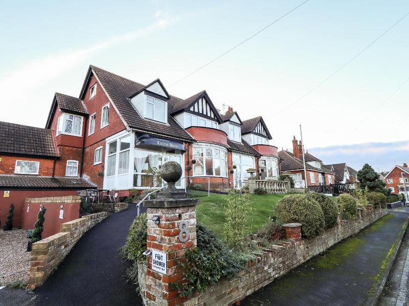 Caxton House - image 1