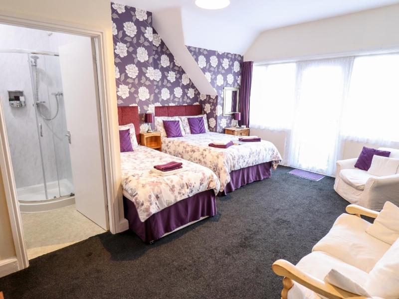 Caxton House - image 43
