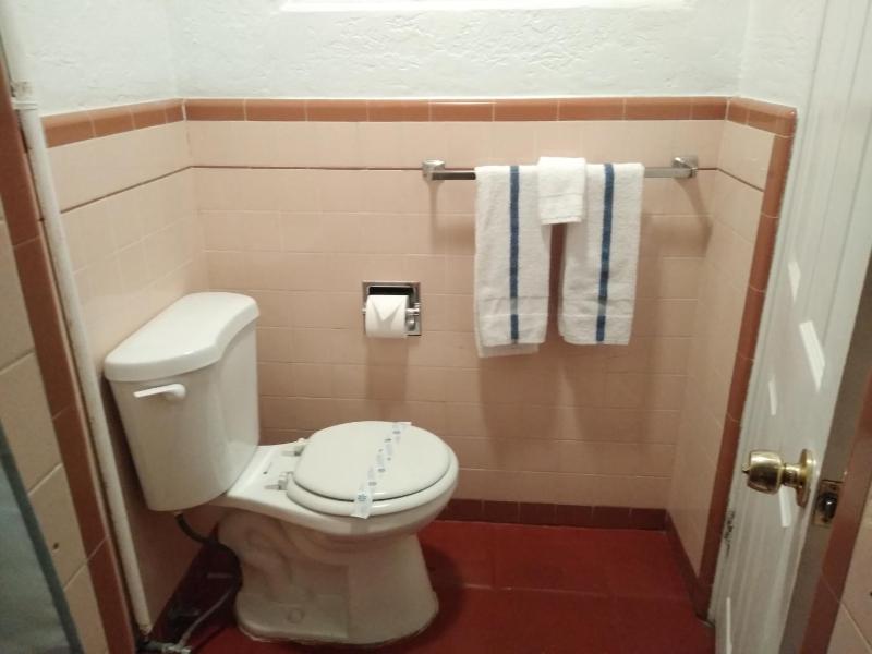 Budget Double Room image 2