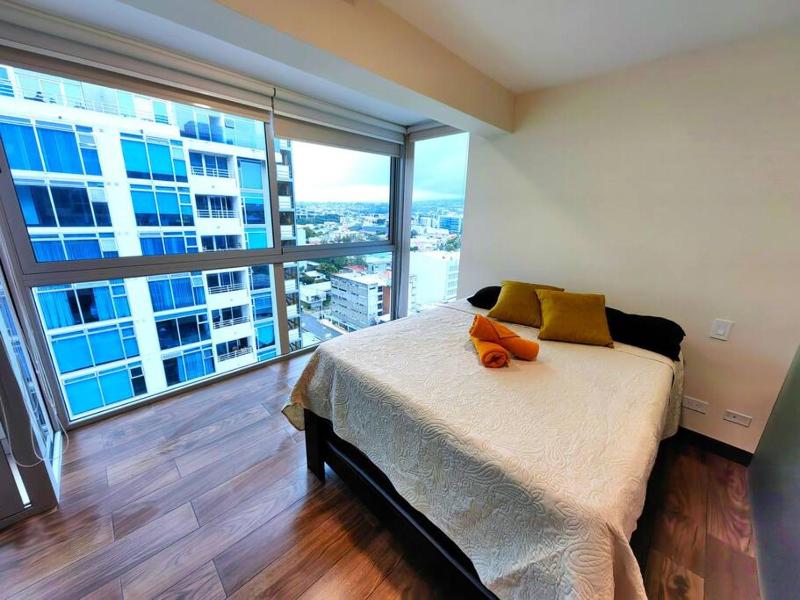 1505 Torre los Yoses Hermoso Apartamento en Barrio Escalante con Parqueo Images