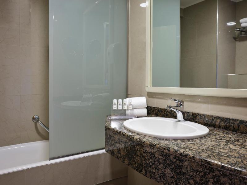 Double or Twin Room with Sea View image 2