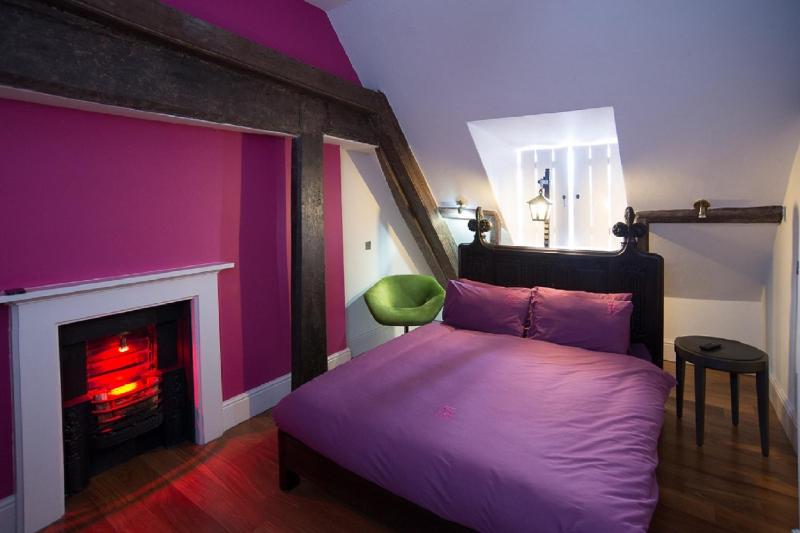 Double Room Ensuite image 4