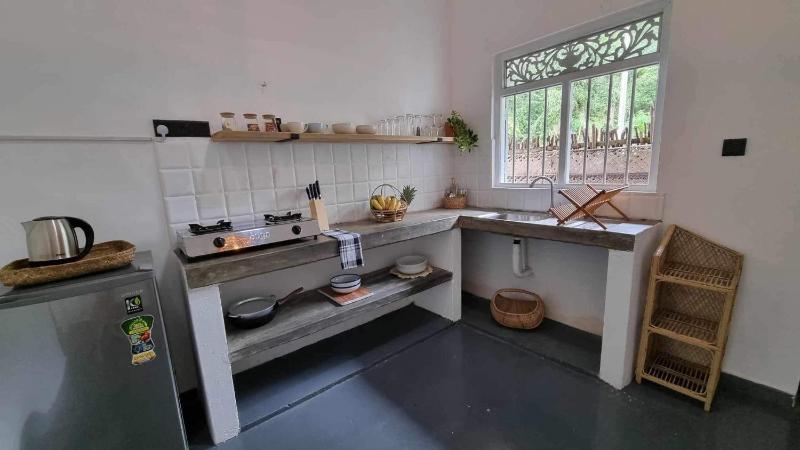 Coconut Cottage - Hiriketiya Beach - image 5