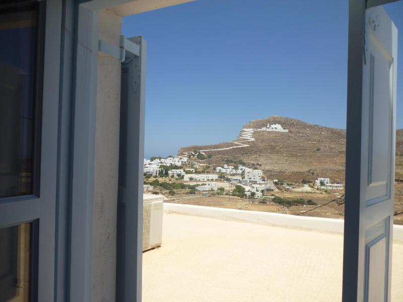 Standard Double Room with Sea View image 2