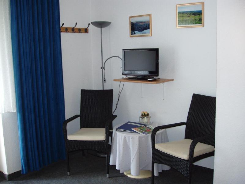 Double Room with Private Bathroom image 3