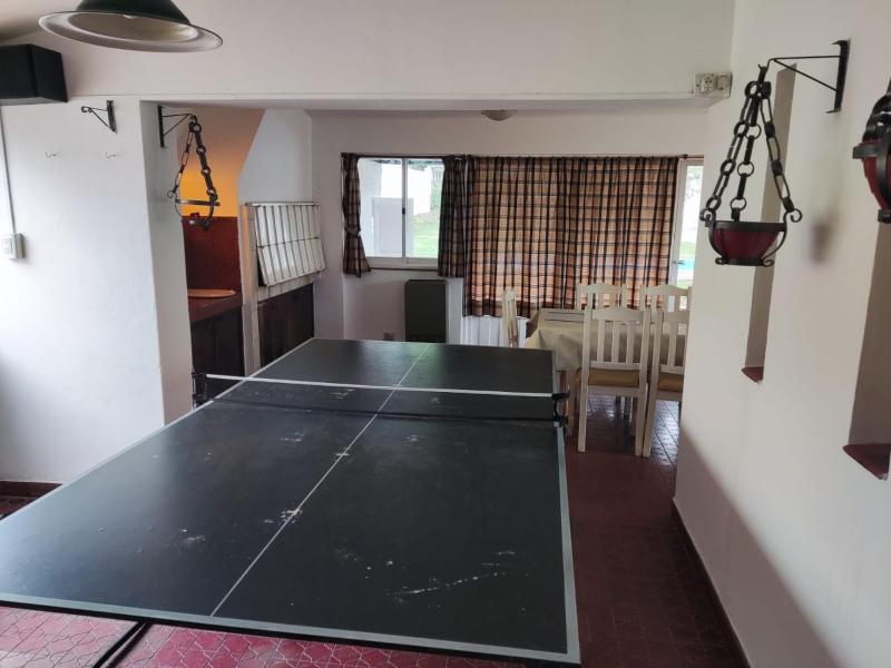 Hermosa casa con Pileta - image 16