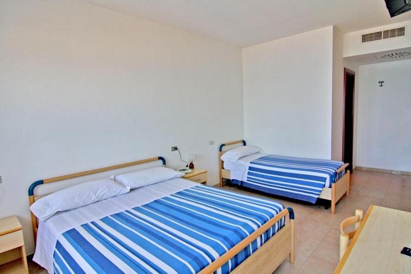 Triple Room image 1