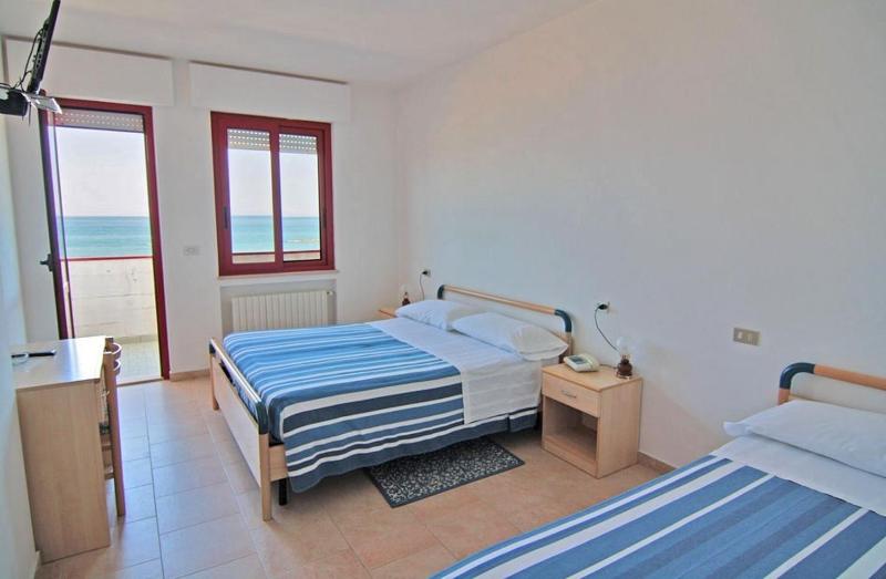 Triple Room image 3