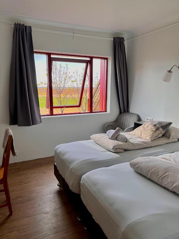 Double or Twin Room with Shared Bathroom image 3