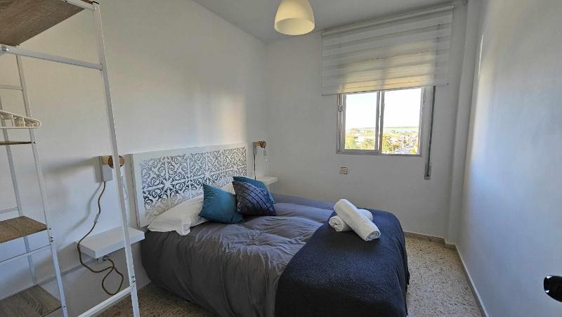 Karma loft en la playa by Sanlúcar Housing - image 10