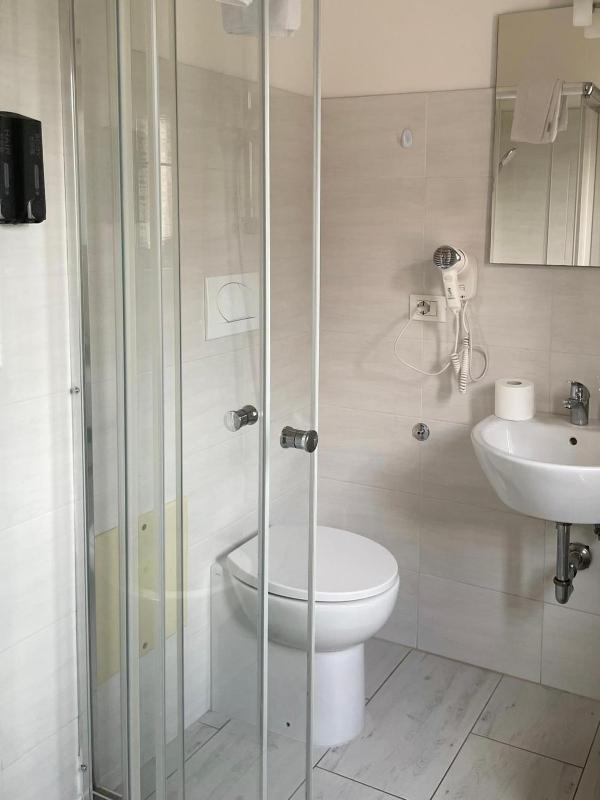 Confortini Rooms SUNDAY - image 4