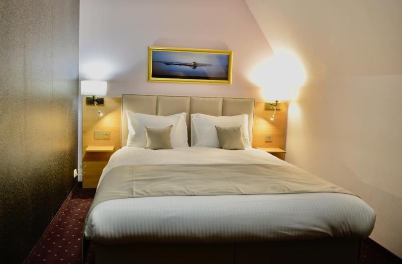 Superior Apartment image 4