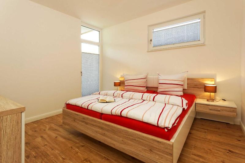 Two-Bedroom Apartment with Terrace image 3