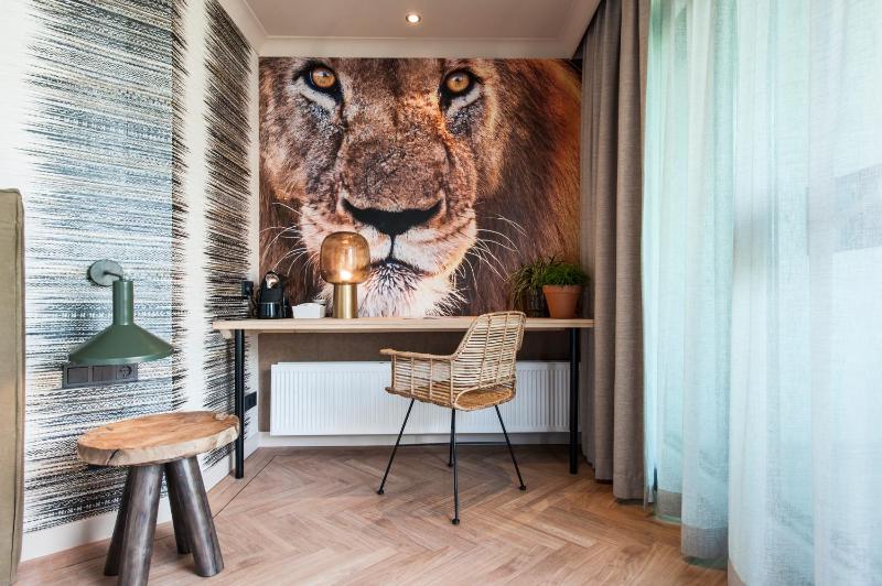 Safari Suite image 2