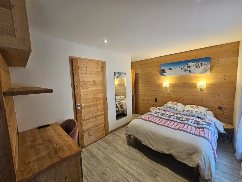 Double Room image 4
