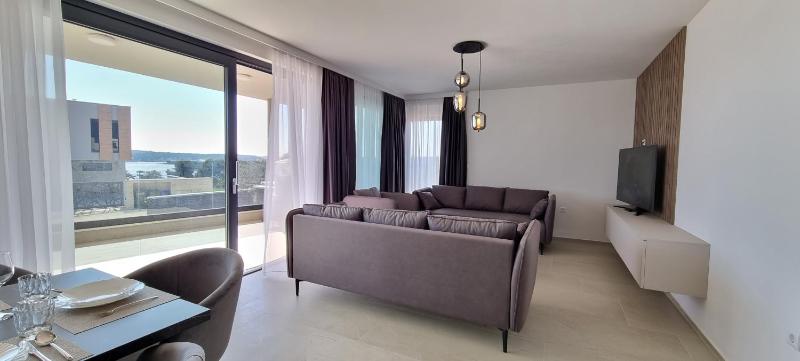 Luxury Apartments MUKALBA MEDULIN - image 3